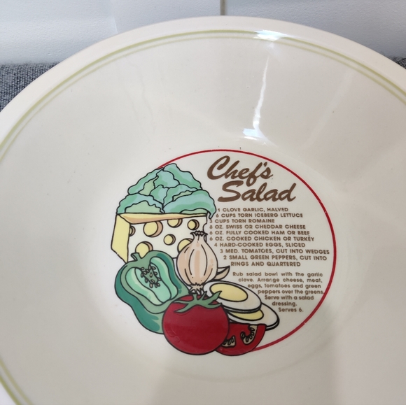 Vintage Chef's Salad Vintage Ceramic Bowl 11.5' - Picture 4 of 6